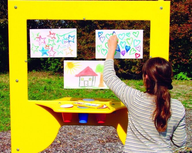 LG Art Easel
