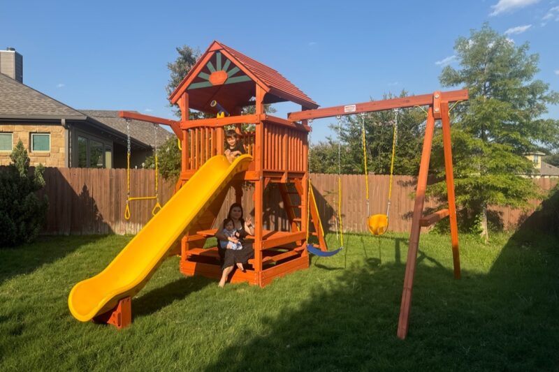 5.8 Bengal Fort Space Saver w/ Scoop Slide | Tree Frogs Showrooms