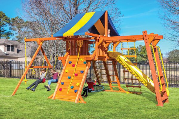 5.8 Jaguar Playcenter w/ BYB Tarp, 4x6 Monkey Bars and Yellow DoubleWall Scoop Slide