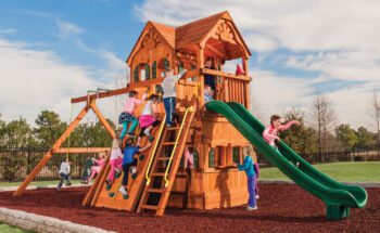 Pg 22 65 MegaDeck Fort Fully Enclosed