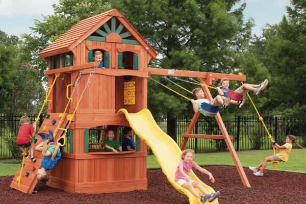 Parrot Island Fort with Treehouse & Playhouse Panels