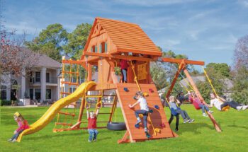 Parrot Island Playcenter with Wood Roof & Treehouse Panels
