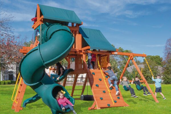 Parrot Island Playcenter Config 5 w/Tarps