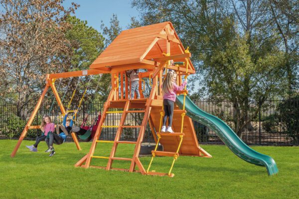 Toucan Playcenter with Wood Roof