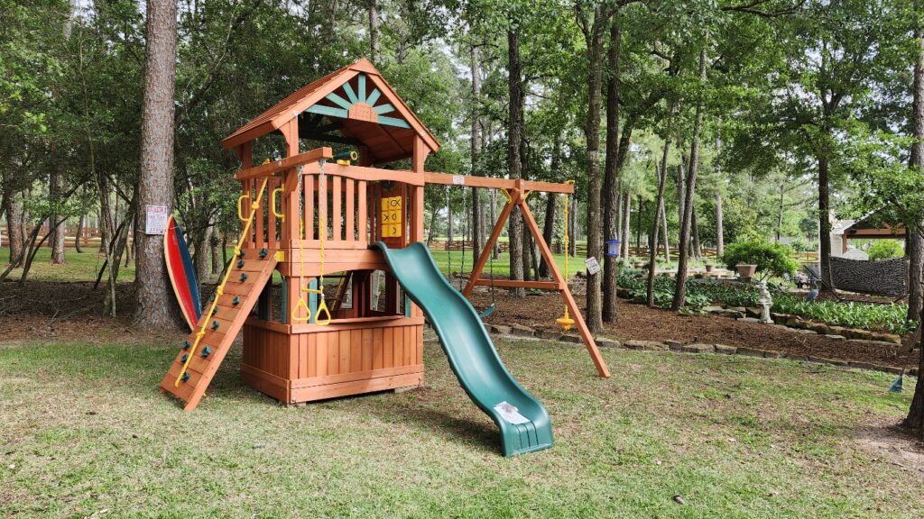 Magnolia TX 1 Tree Frogs Swing Sets Install