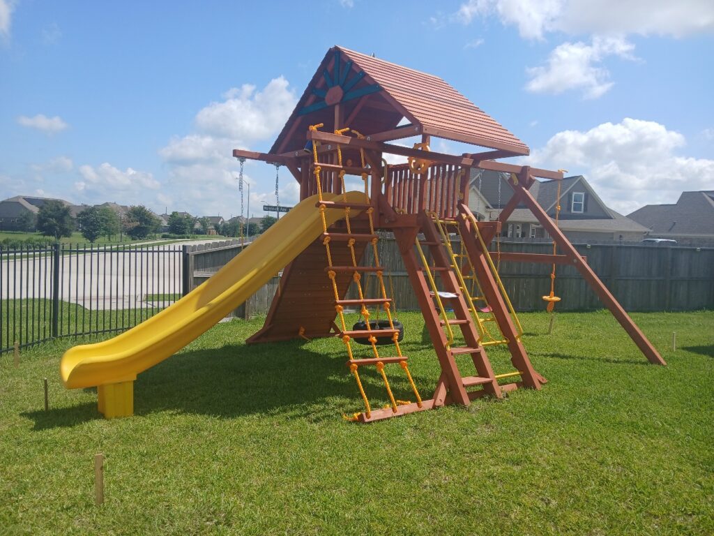 Mont BelviuTX 1 Tree Frogs Swing Sets Install