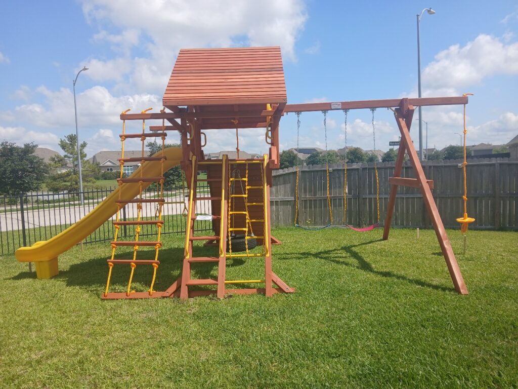Mont BelviuTX 2 Tree Frogs Swing Sets Install