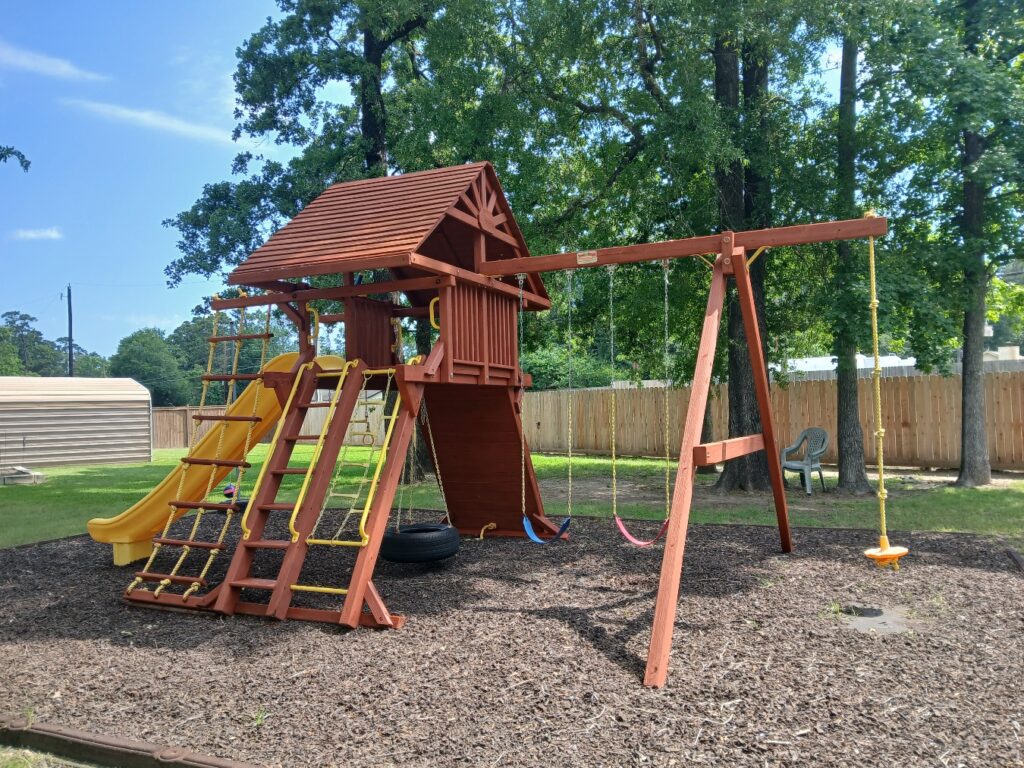 Spring TX 1 Tree Frogs Swing Sets Install