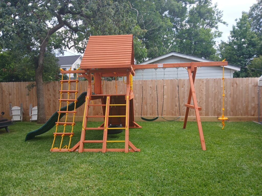 Houston TX 4 Tree Frogs Swing Sets Install