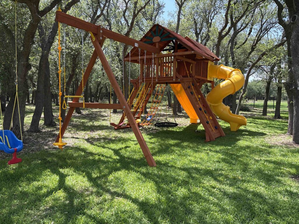 Leander TX 2 Tree Frogs Swing Sets Install
