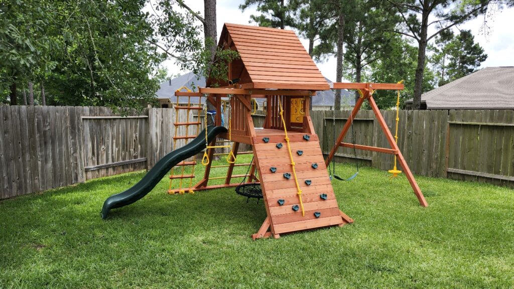 Montgomery TX 1 Tree Frogs Swing Sets Install