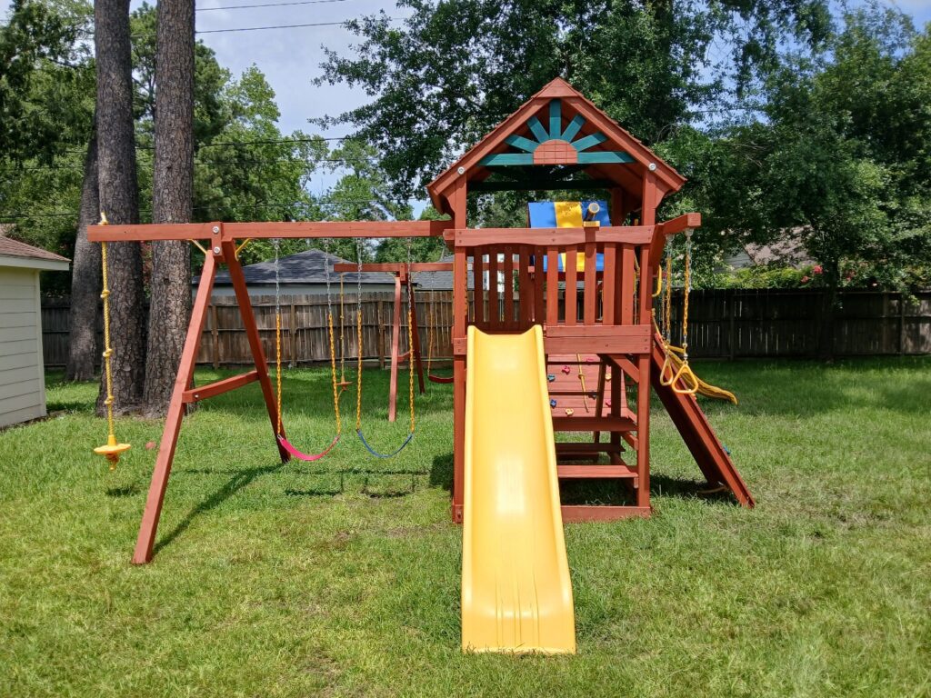 Spring TX 3 Tree Frogs Swing Sets Install