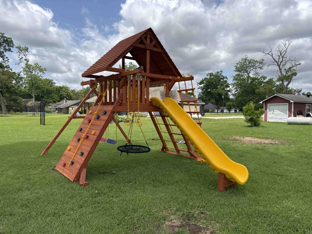 Wharton TX 1 Tree Frogs Swing Sets Install