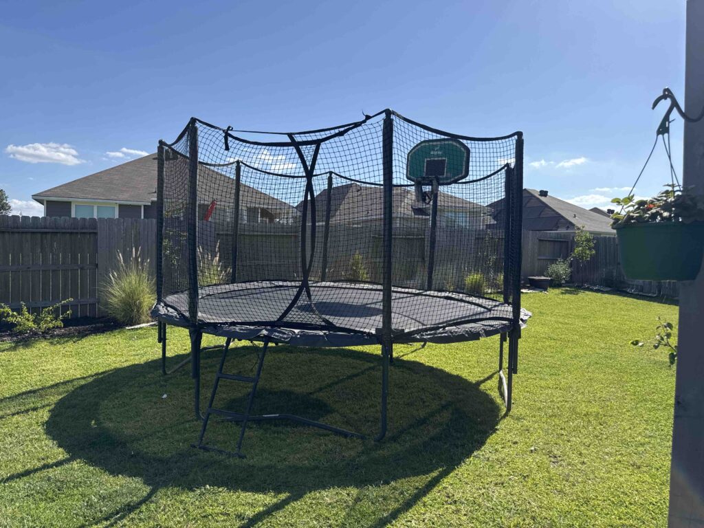 Mont Gomery TX 1 Trampoline Install