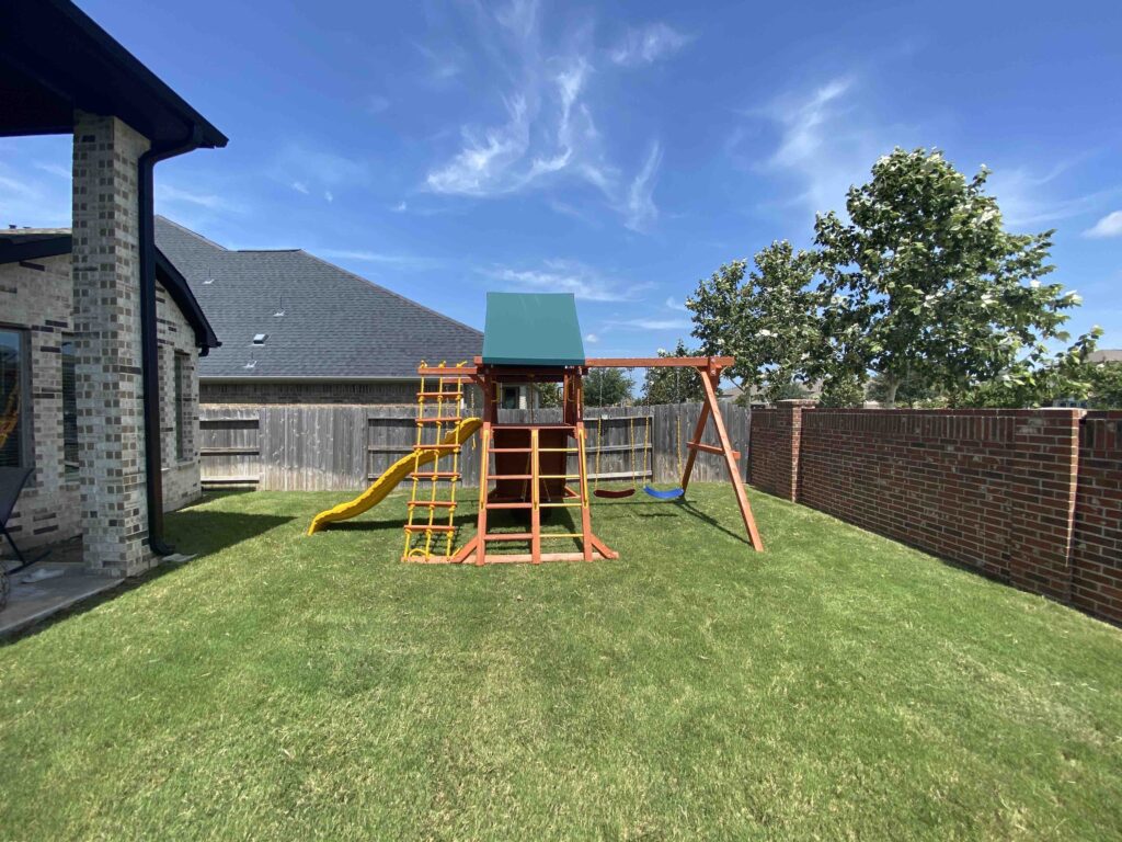 Richmond TX 1 Tree Frogs Swing Sets Install