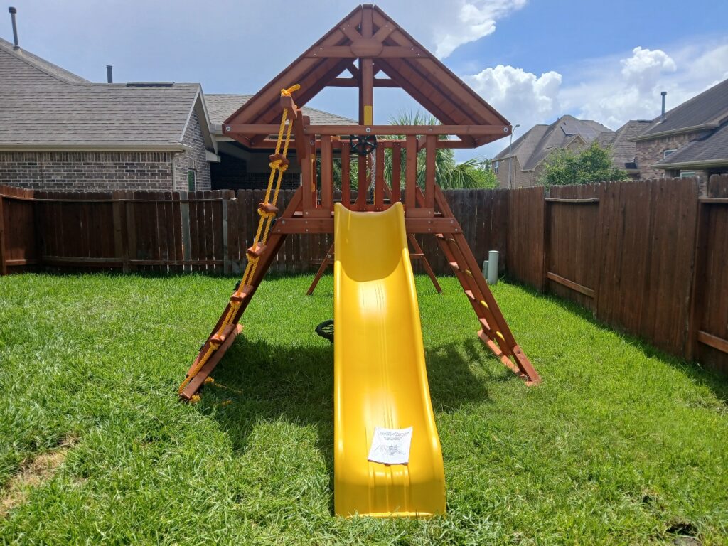 Spring TX 1 Tree Frogs Swing Sets Install