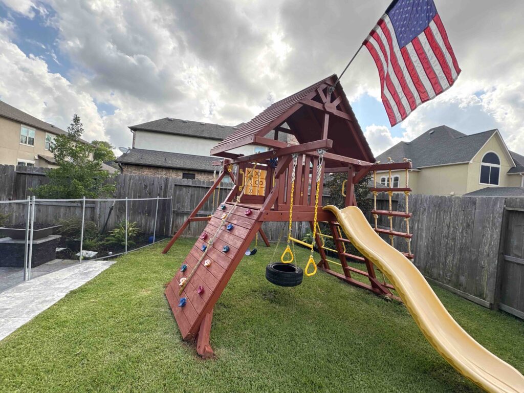 Missouri City TX 1 Tree Frogs Swing Sets Install