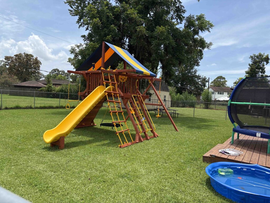 Richmond TX 1 Tree Frogs Swing Sets Install