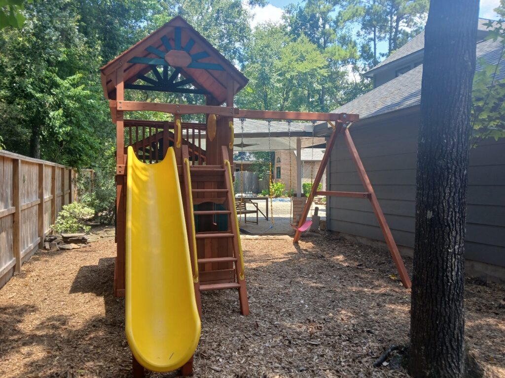 Spring TX 2 Tree Frogs Swing Sets Install