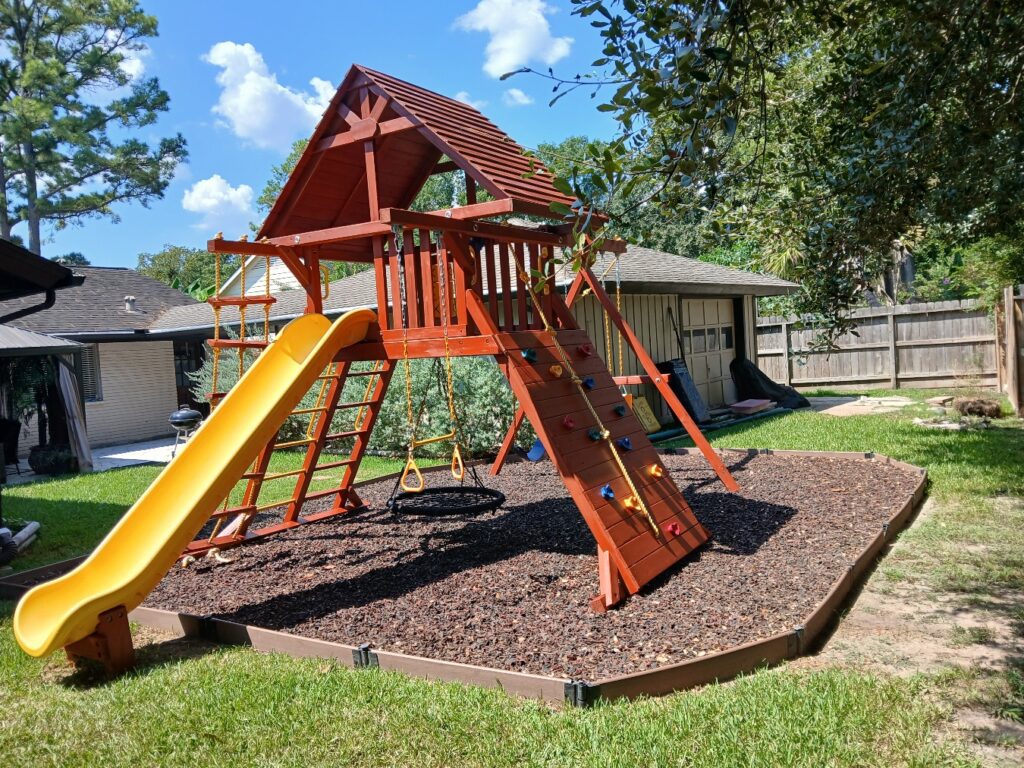 Houston TX 4 Tree Frogs Swing Sets Install