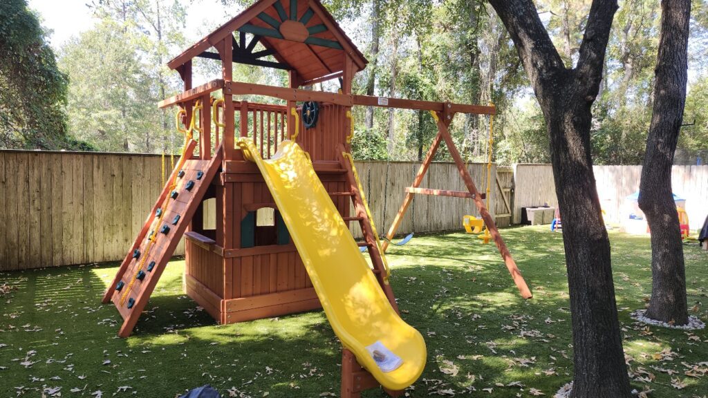 Spring TX 1 Tree Frogs Swing Sets Install