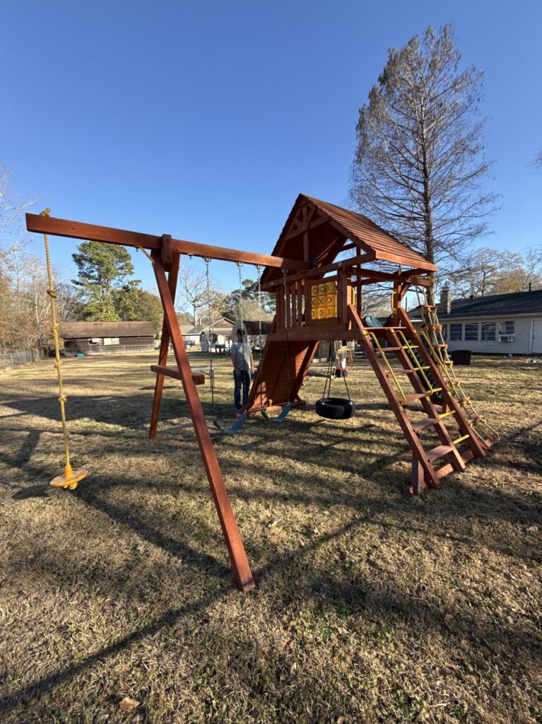New Caney TX 1 Tree Frogs Swing Sets Install