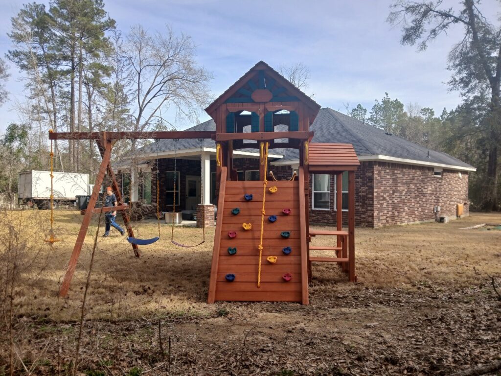 Willis TX 1 Tree Frogs Swing Sets Install