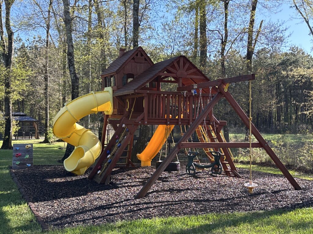 Splendora TX 1 Tree Frogs Swing Sets Install