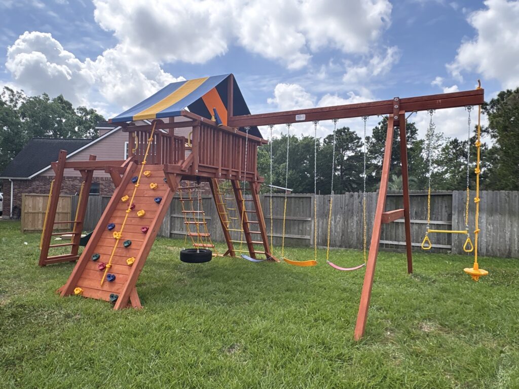 Spring TX 1 Tree Frogs Swing Sets Install