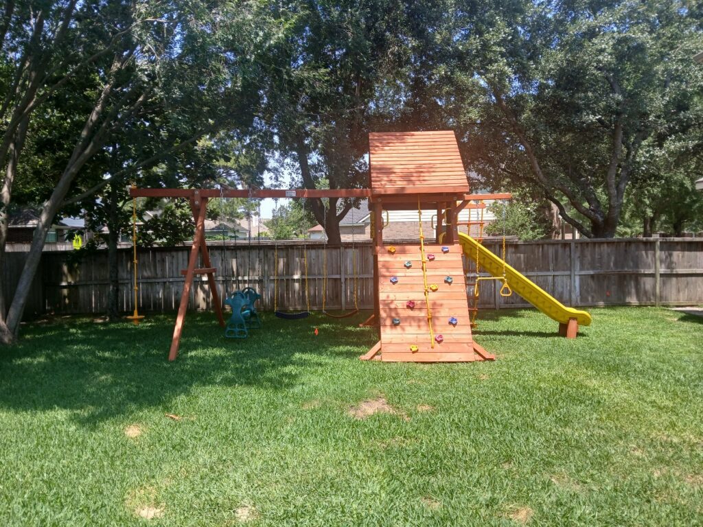 Spring TX 2 Tree Frogs Swing Sets Install