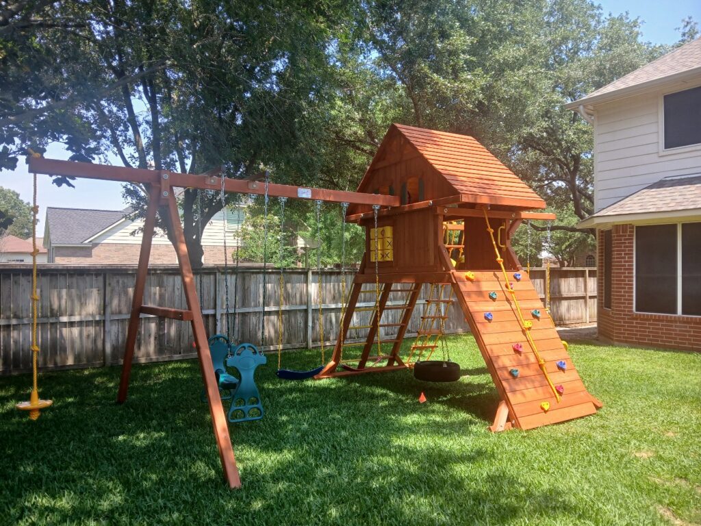 Spring TX 3 Tree Frogs Swing Sets Install