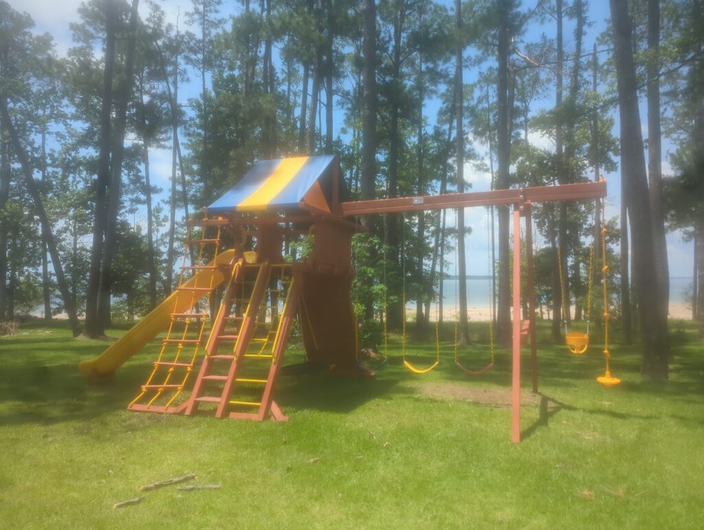 Brookeland TX 1 Tree Frogs Swing Sets Install