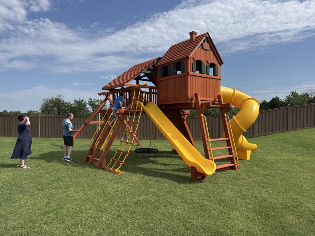Edmond TX 1 Tree Frogs Swing Sets Install