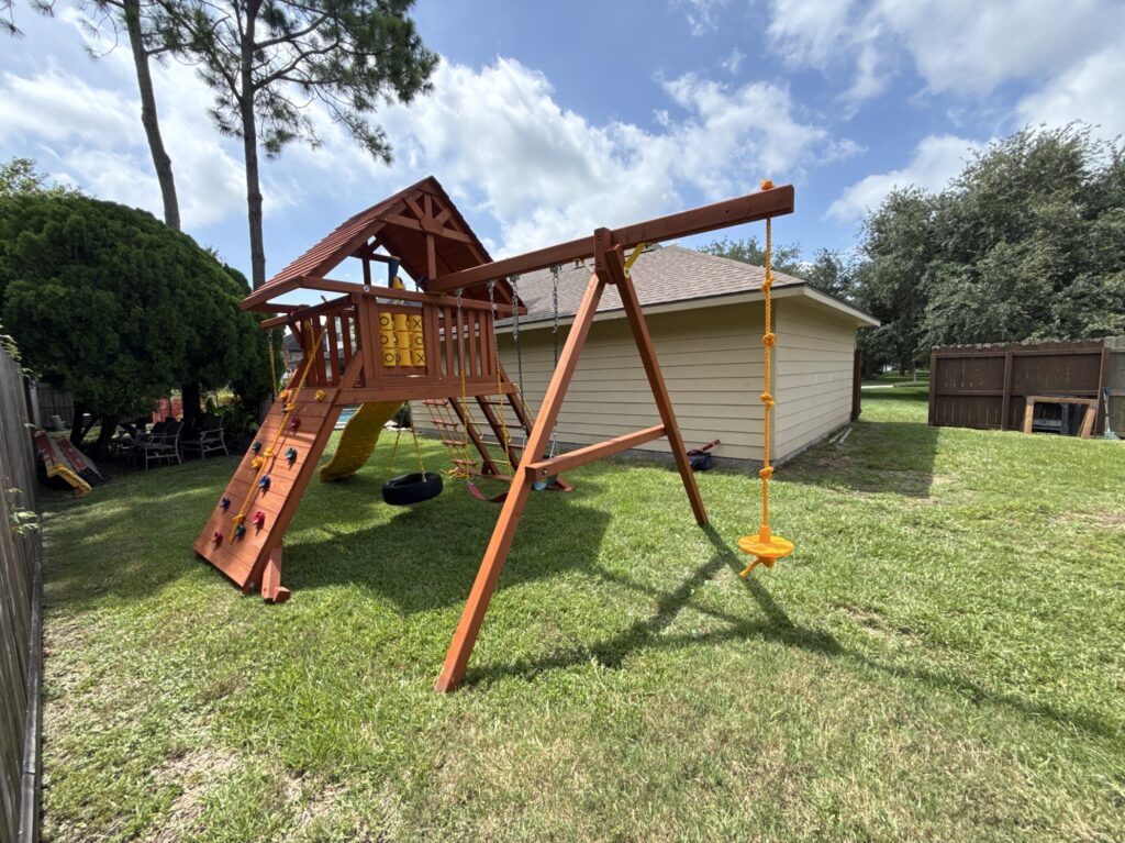 Friendswood TX 1 Tree Frogs Swing Sets Install