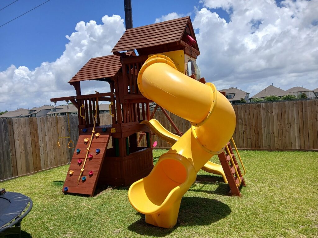 Missouri City TX 1 Tree Frogs Swing Sets Install