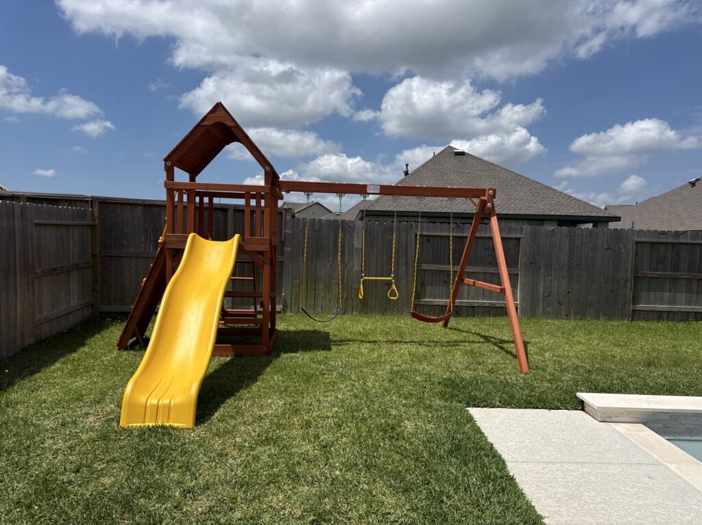 Texas City TX 1 Tree Frogs Swing Sets Install
