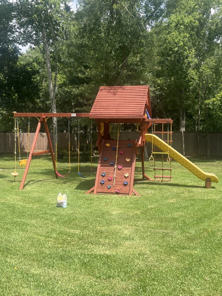 friendswood TX 1 Tree Frogs Swing Sets Install