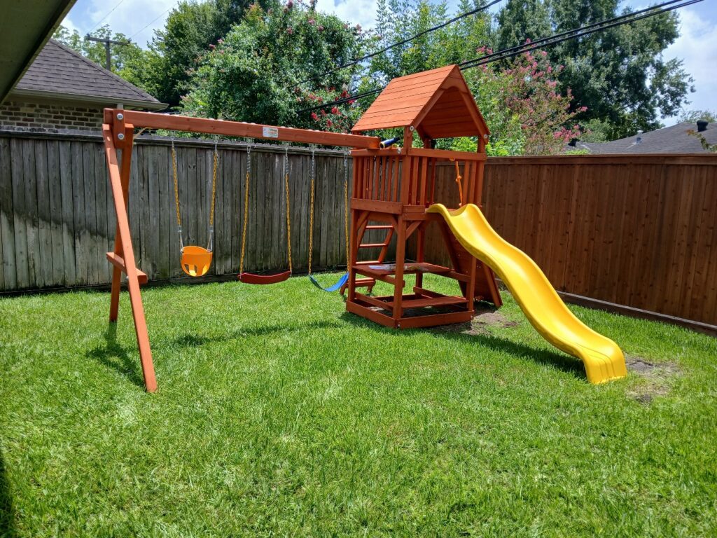 houston TX 2 Tree Frogs Swing Sets Install