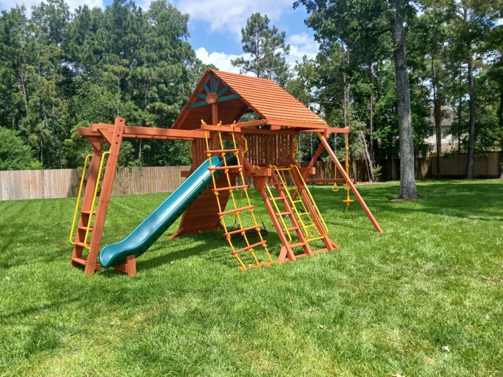 Spring TX 1 Tree Frogs Swing Sets Install
