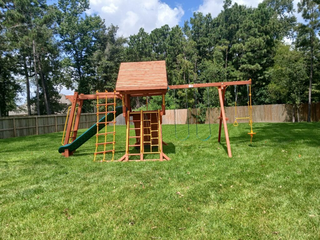 Spring TX 2 Tree Frogs Swing Sets Install